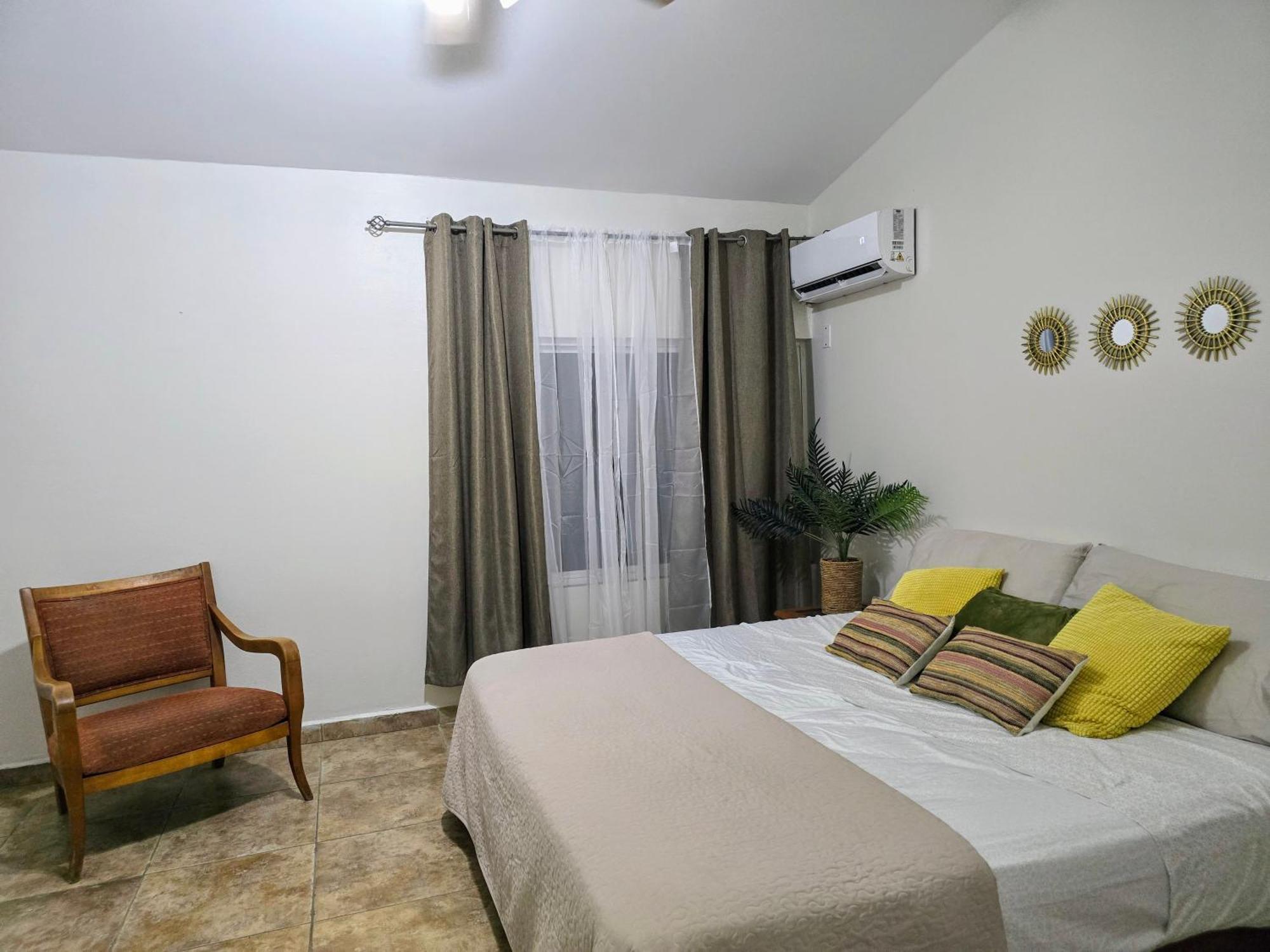 Rooi Santo Residence Palm Beach Luaran gambar